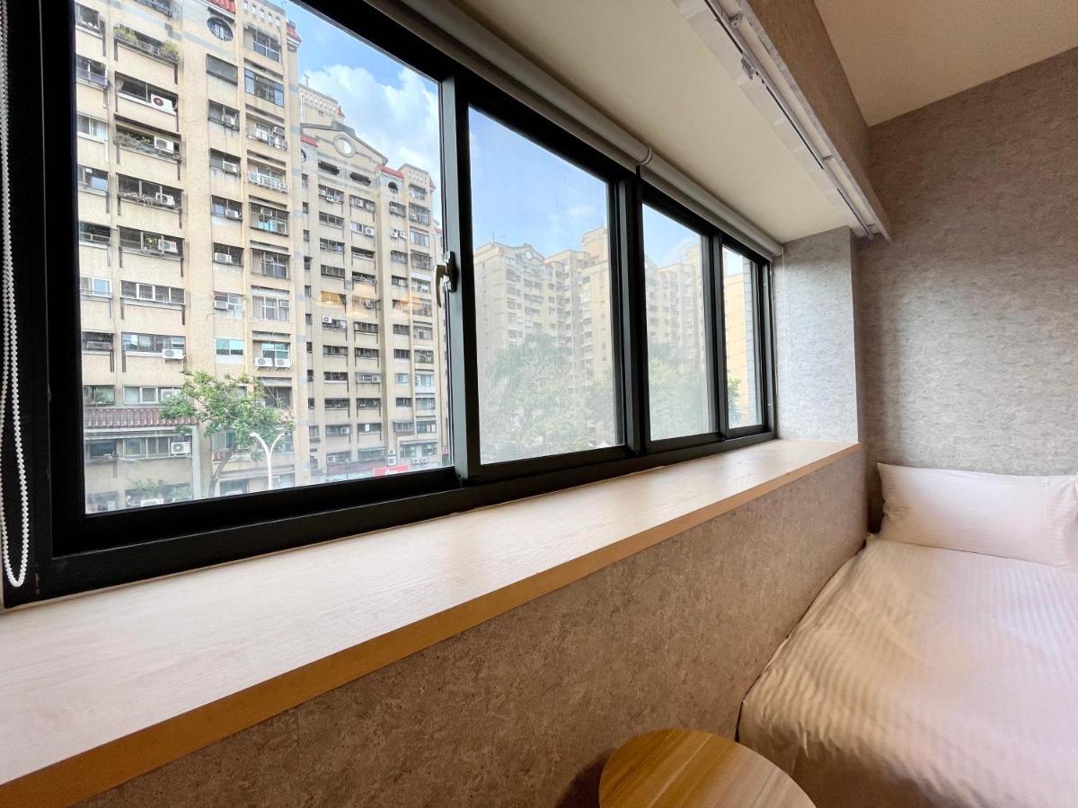 茗居 House Apartment Taichung Bagian luar foto