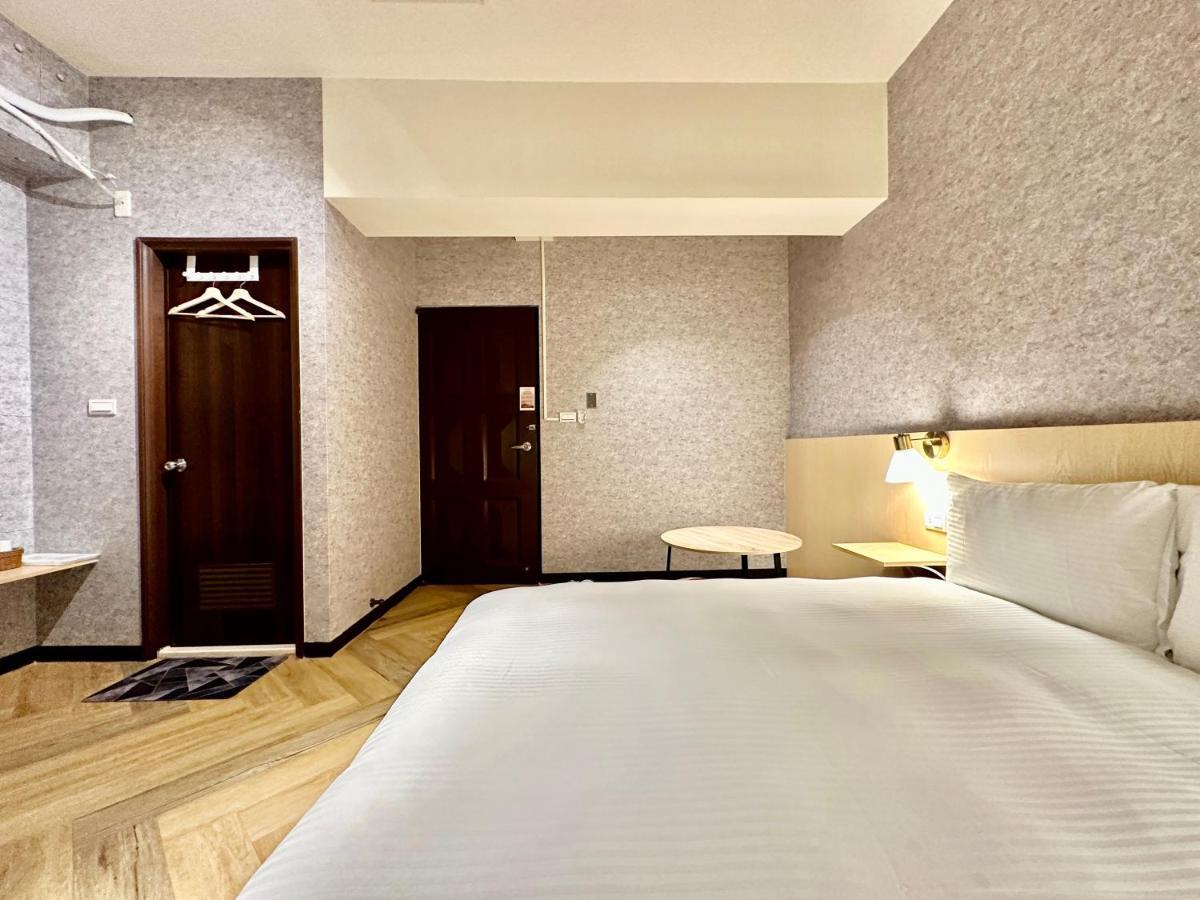 茗居 House Apartment Taichung Bagian luar foto