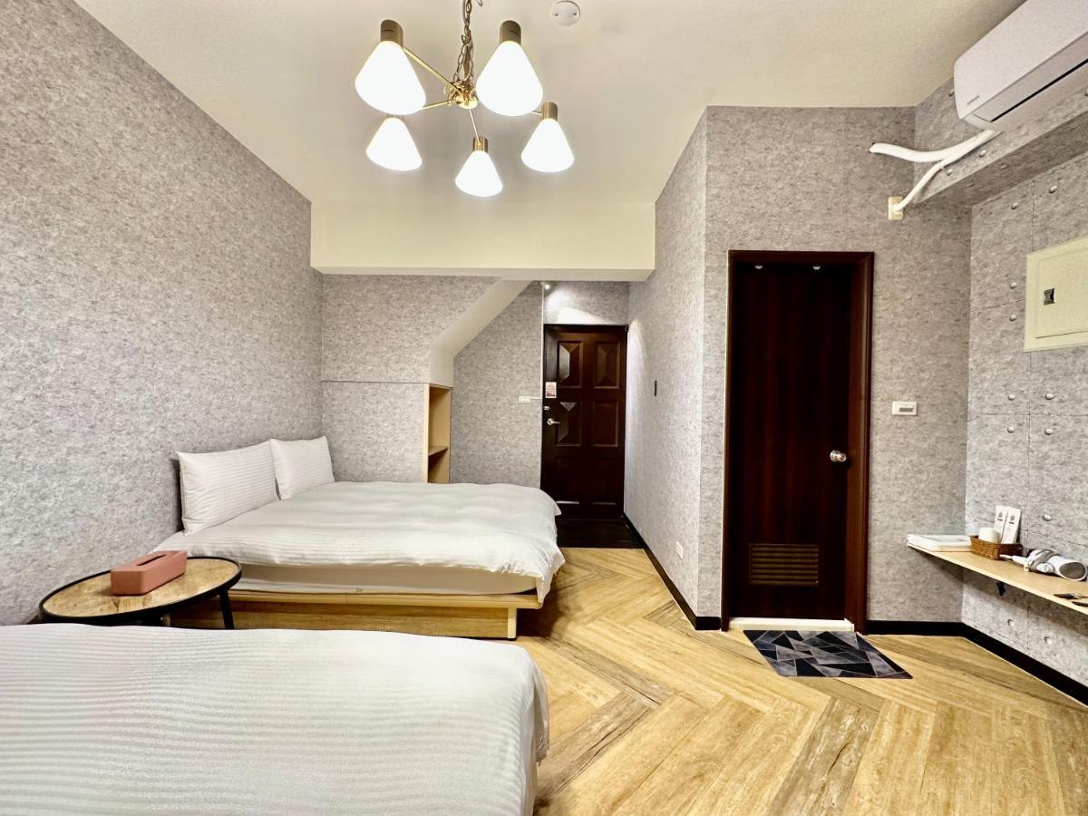 茗居 House Apartment Taichung Bagian luar foto