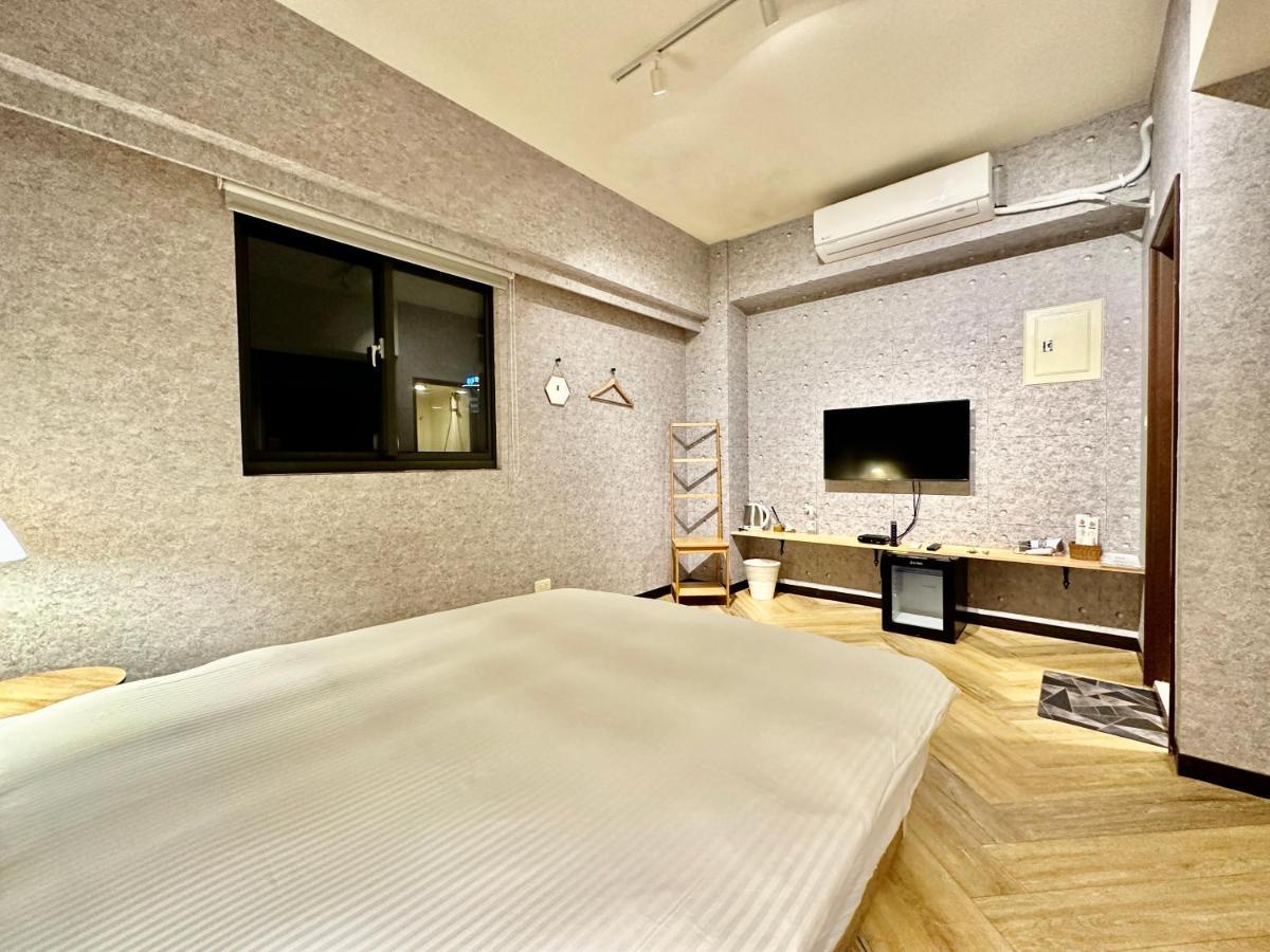 茗居 House Apartment Taichung Bagian luar foto